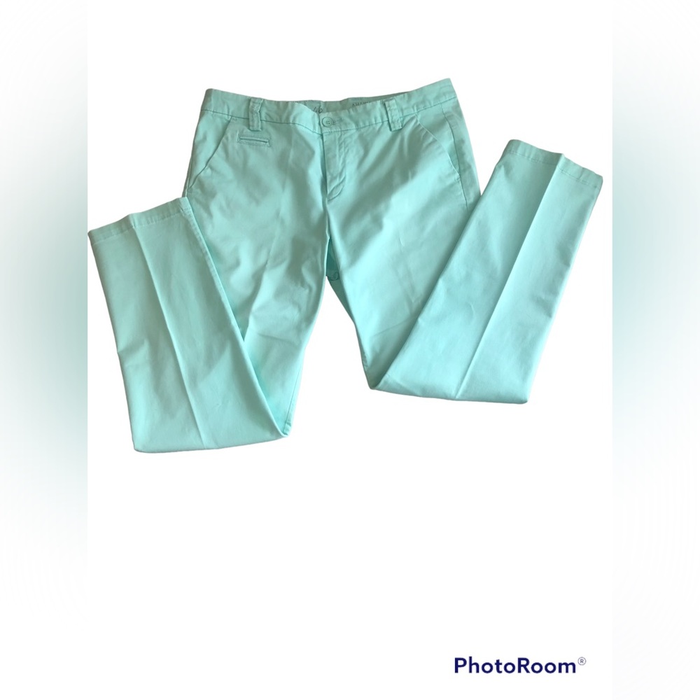 GAP pants. Size 6. Color mint green.